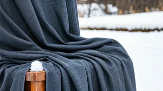 Kashmiri Winter Outfits: Cozy & Chic Styles