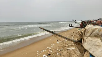 Heavy Rain Forecast for 17 Tamil Nadu Districts; NDRF Team Deployed in Chennai