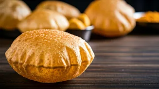 Try These 15 Delicious Pooris for Diwali