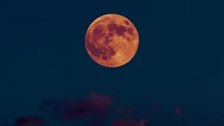 Can Clouds Ruin Lunar Eclipse Viewing? What Indian Stargazers Should Know