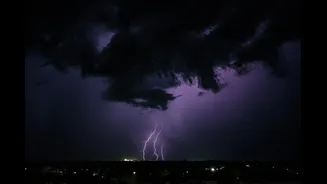 Severe Storm and Heavy Rain Claim Lives in Uttar Pradesh, India