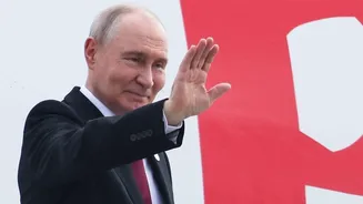 'Unique, diverse': Russia's Putin hails India