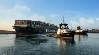 More Than 100 Ships Crossed Hormuz Daily Before the Conflict