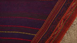 Discover Unique Indigenous Fabrics At Youth Monsoon Handloom Textile Fairs