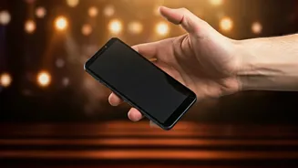 SRK's Phone Fumble: A Selfie Saga!