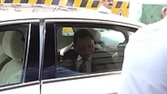 Singapore Airlines CEO Goh Choon Phong Likely To Meet Tata Executives In Mumbai To Review Air India Turnaround