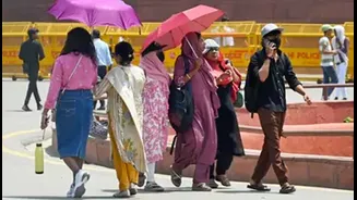 “Charge Everything, Store Water”: The New Routine Many Delhi Families Are Following During Heatwaves