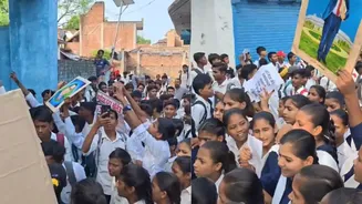 Hundreds Of UP Schoolchildren Stage 'Gen Alpha' Protest, Demand Fans, Clean Water And Toilets | WATCH