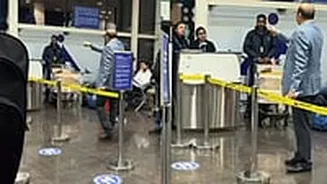 'Ladki Hai Isliye Tameez Se Baat Kar Raha Hoon, Warna…': IndiGo Passenger Aggressively Argues With Staffer After Flight Delay | VIDEO