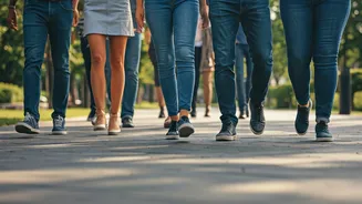 Walking Clubs Are Built For Urban Wellness