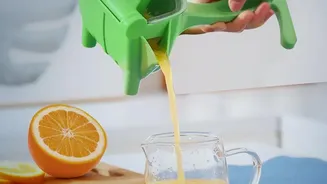 How cold-pressed juicing processes pulp out essential dietary fiber needed for healthy digestion and gut microbiome