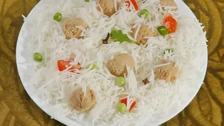 Quick Student Lunches Make Vegetable Pulao And Quinoa Khichdi In Just 15 Minutes