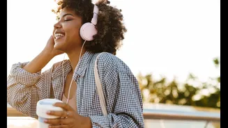 Fone de ouvido faz mal? Veja como proteger a audição no dia a dia