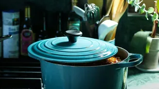 Clear Decisions On Shallow Portions Help Organise Cooling Large Pots Of Leftovers