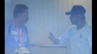 [WATCH] IPL 2026: Shah Rukh Khan, Venky Mysore spotted having intense discussion during KKR vs PBKS clash