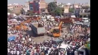 At Least 5 Dead, Several Injured After Dumper Truck Rams Into Vehicles In Jaipur