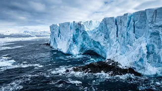 Doomsday Glacier faces critical collapse