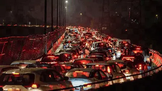 Heavy Rain Chokes Delhi-Gurugram Traffic, Major Roads Waterlogged, Vehicles Stuck For Kms