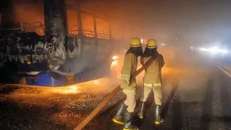 Bus catches fire on Mumbai-Pune Expressway; 2nd incident in day