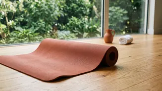 Inside Cat-Cow Yoga For Beginners: How The Sequence Mobilises The Back