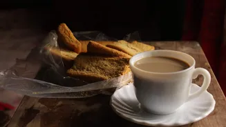 What makes rusk a popular Indian breakfast favorite?