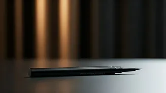 Achieve Perfect Eye Definition With Precision Eyeliner