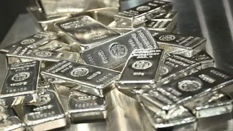 Silver investors alert: HSBC flags ‘overvalued’ silver, wild swings likely in 2026