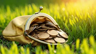 Cancer Horoscope Today: Financial Focus & New Beginnings