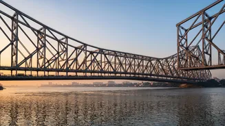 Varanasi, Kolkata And Festival Travel: What The Next Rush Could Mean
