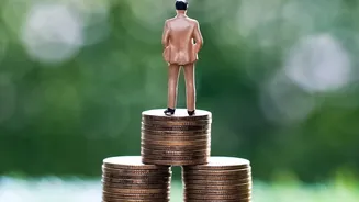 Save Ten Percent Monthly In Liquid Funds To Survive Sudden Career Changes