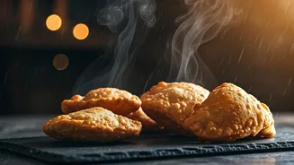 Hot Snacks Rule India’s Rainy Weather Mood
