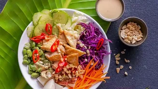 Sustainable Festive Feast Guide: Young Hosts Embrace Banana Leaves And Regional Organic Ingredients