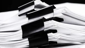 Turning 18 Triggers Documentation, Not Forced Redemption Of Mutual Fund Units