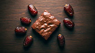 Fudgy Brownies Made With Medjool Dates Are Ruling Social Feeds
