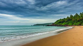 Empty Beaches Call Lovers To Goa For Rainy Honeymoons