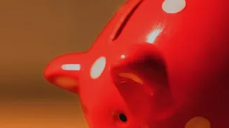 Why Young Corporate Workers Start Emergency Savings Funds With One Lakh Targets