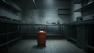 Kozhikode Restaurants Face Shutdown Crisis Amidst LPG Shortage and Migrant Worker Exodus