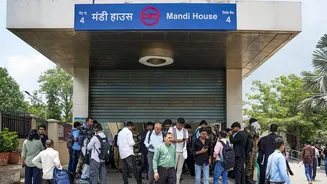 दिल्ली मेट्रो ने संसद और जंतर-मंतर के आसपास के सभी 16 स्टेशन फिर बंद किए