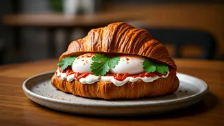 Shakshuka Meets Croissant At Mumbai’s Portal Brunch