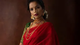 How A Red Lip Can Become The Main Statement In A Minimal Durga Puja Look