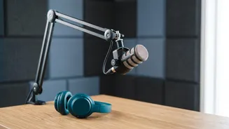 Gen Z Regional Podcasting: How Creators In Indore And Patna Build Audiences