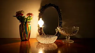 5 Ways to Gracefully Decorate Your Home with Vintage Glass