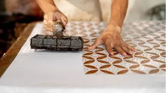 Fabric stamping: A beginner's guide to textile art