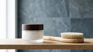 Moisturiser After Exfoliation Helps Reduce Further Dryness