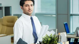 Essential Career Shifts For Young Professionals Facing Tech Company Downsizing Cycles