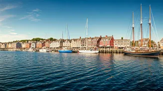 Mystic, CT: A Charming New England Seaside Escape for All Seasons