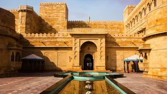 India's Grand Forts Combine Strong Walls With Royal Living Spaces
