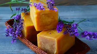 Soy Or Paraffin? Choosing Wax For Your DIY Candle