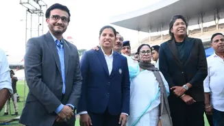 Richa Ghosh appointed as West Bengal DSP by Mamata Banerjee at CAB Felicitation, bestowed with Banga Bibhushan