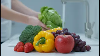 Safe Monsoon Eating Habits That Can Help Lower The Risk Of Foodborne Illness